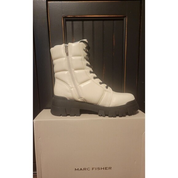 Marc Fisher Size 10 Amita3 Ivory Ankle boots, Casual - Picture 2 of 6
